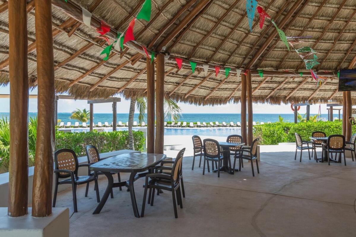 Coral Beachfront 2bdr With Pool By Casa Paraiso Apartment *